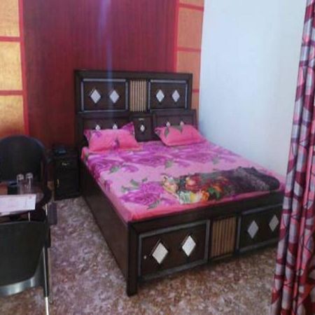 Hotel Jan Jan Tak Ντεχραντούν Εξωτερικό φωτογραφία