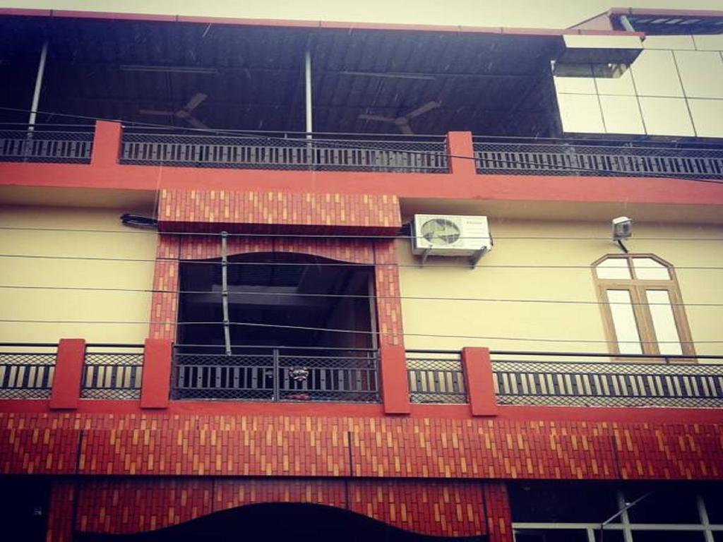 Hotel Jan Jan Tak Ντεχραντούν Εξωτερικό φωτογραφία