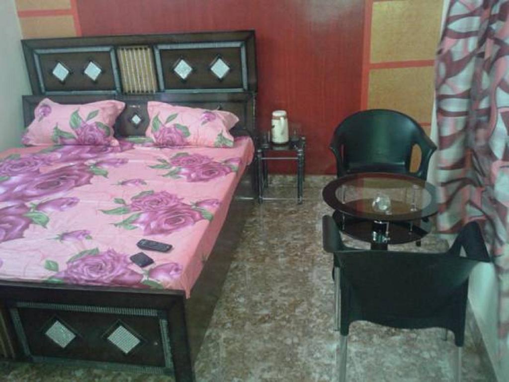 Hotel Jan Jan Tak Ντεχραντούν Δωμάτιο φωτογραφία